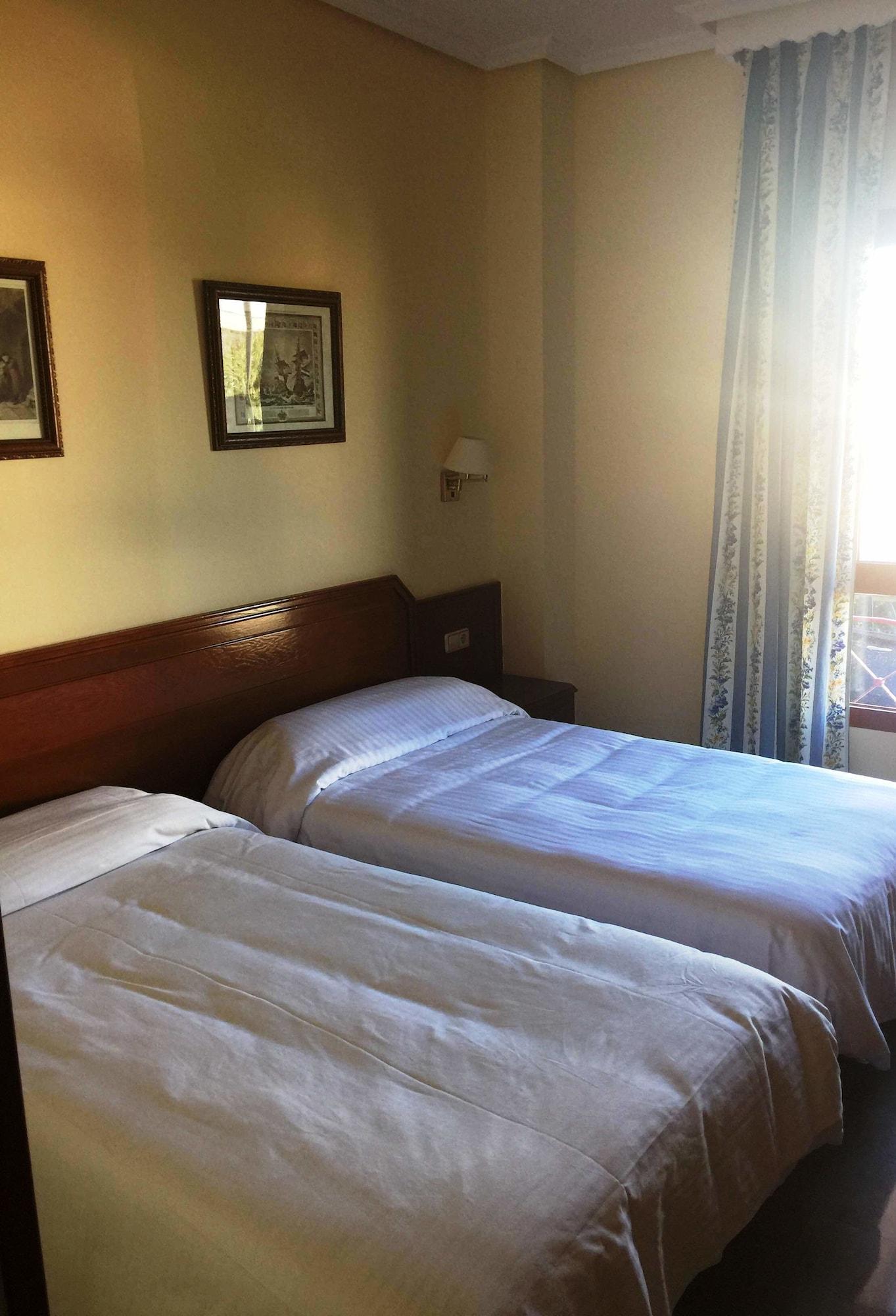 Hotel Humanes Humanes de Madrid Kültér fotó
