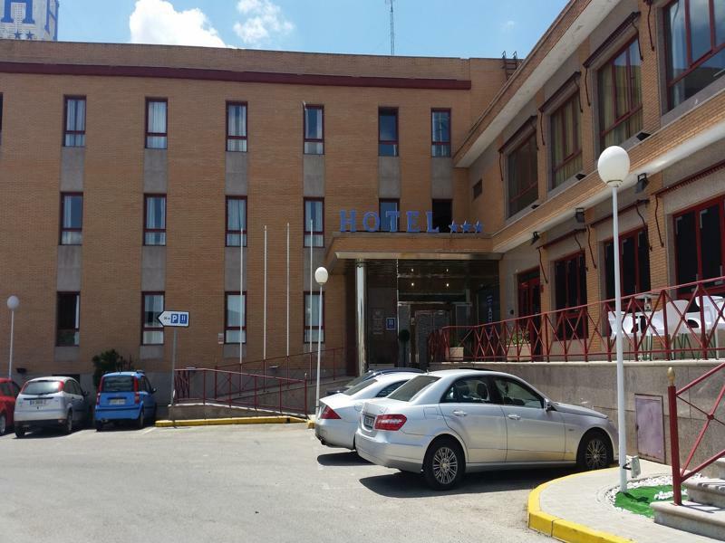 Hotel Humanes Humanes de Madrid Kültér fotó
